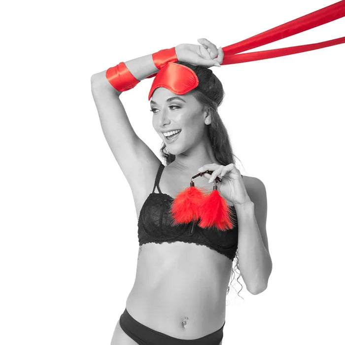 Sex & Mischief Amor Bondage Beginner Kit 5 Piece Set Red Secondary image
