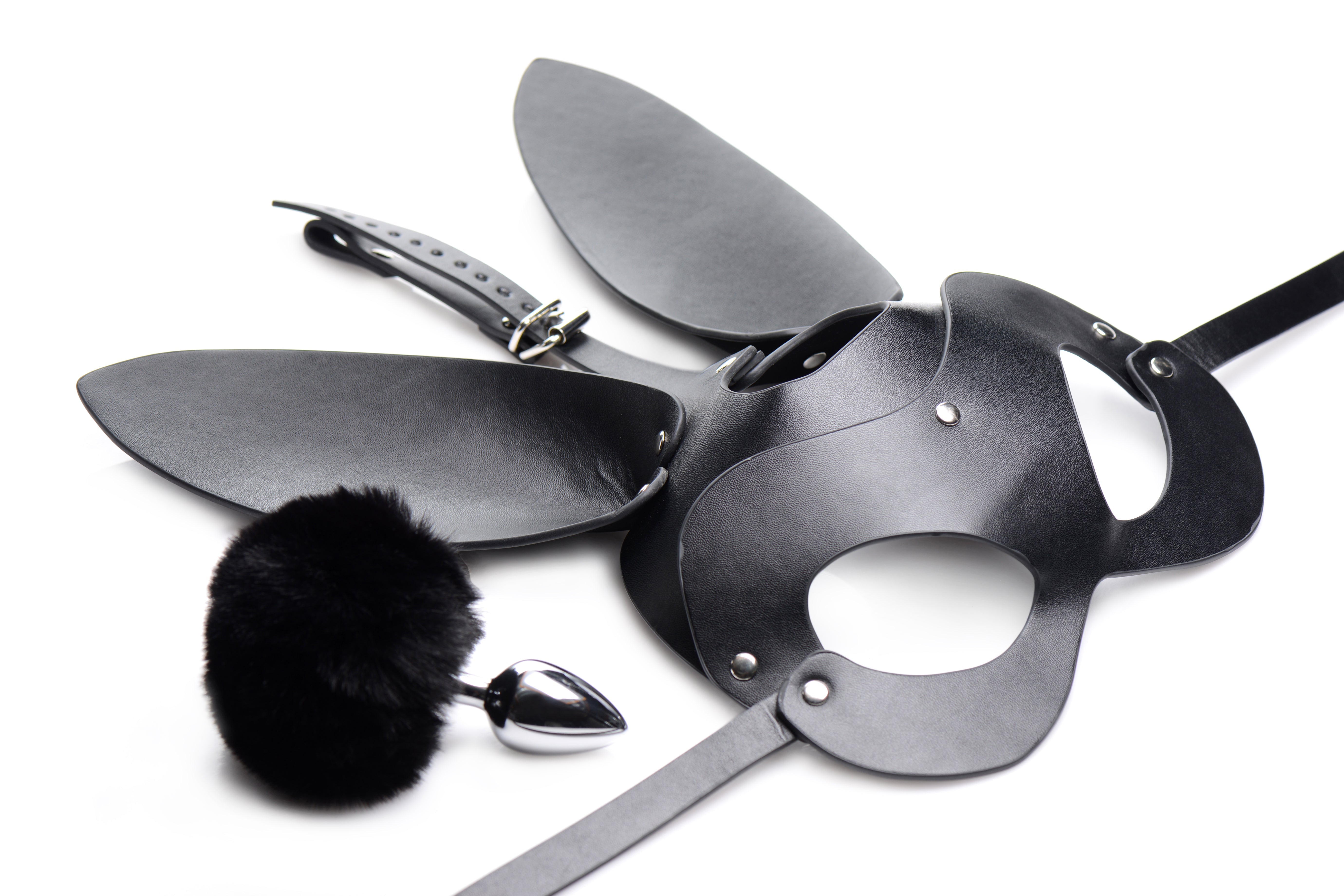 XR Brands Tailz Bunny Tail Anal Plug & Mask Set Secondary image