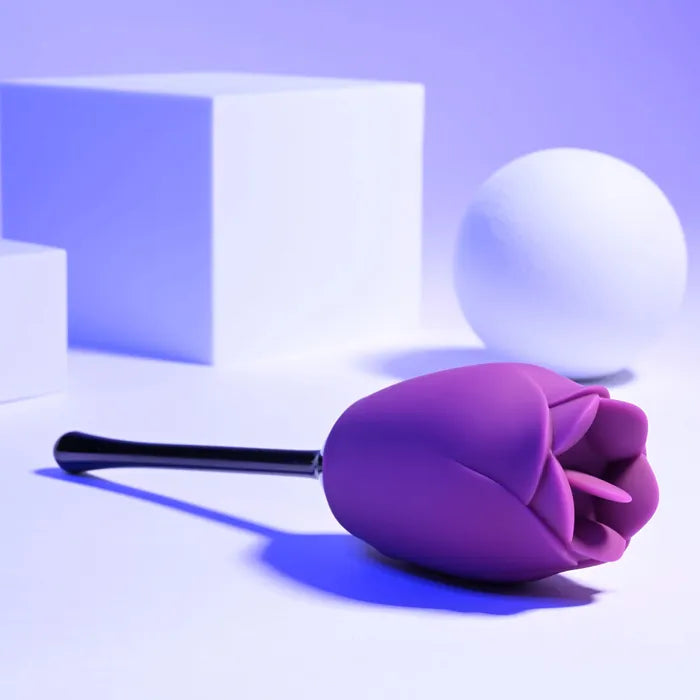 Playboy Pleasure PETAL USB Rechargeable Flicking Stimulator Secondary image