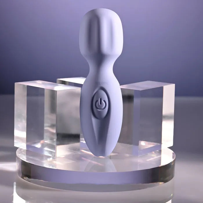 Selopa LIL WAND USB Rechargeable Massage Wand Secondary image