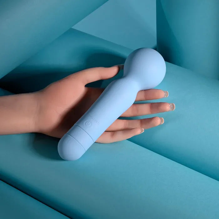 Evolved IRIS USB Rechargeable Massage Wand Blue 18.3 cm Evolved