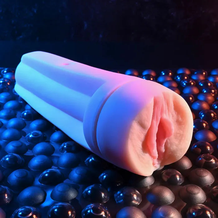 Zero Tolerance GRIP IT LIGHT Vagina Stroker Flesh Secondary image