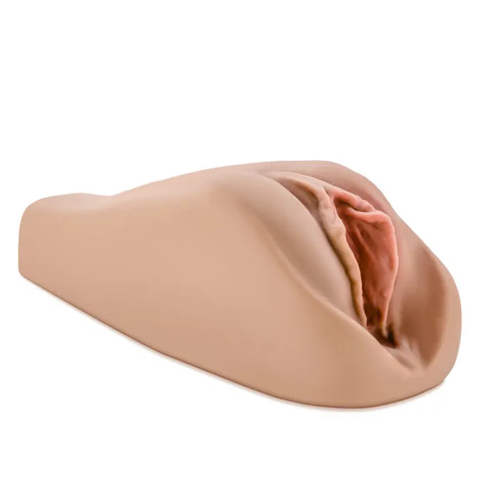 Blush Novelties M Elite Soft & Wet Renata Vibrating Vagina Stroker Ta Blush Novelties